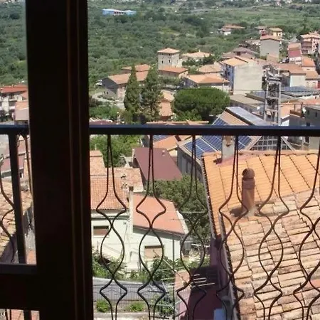 Su Due Livelli Con Vista Panoramica Appartamento Santa Maria Del Cedro